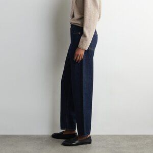 Like New COS Arch Tapered Jean -- Size 24